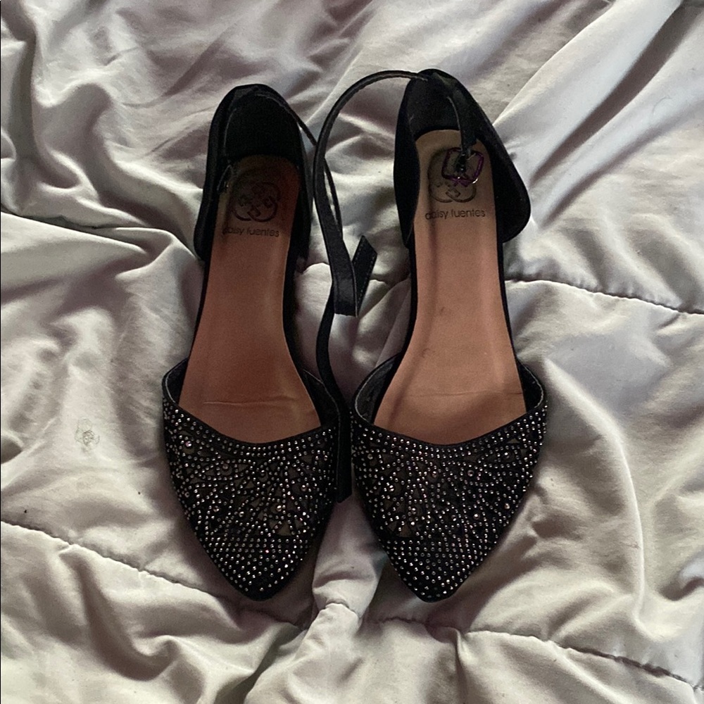 Daisy Fuentes Black Embellished Flats